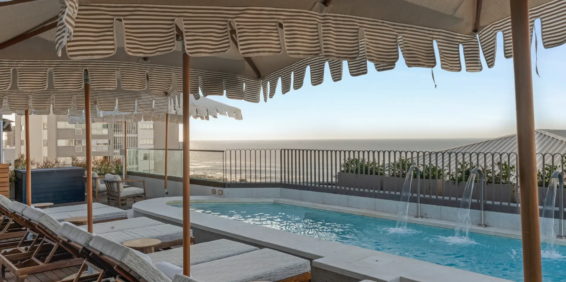 Rooftop Pool.