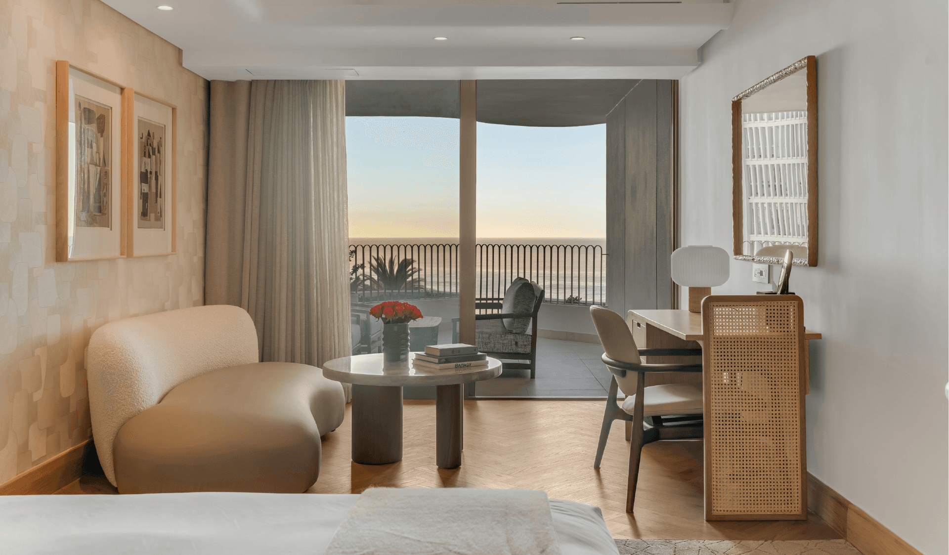 Deluxe Sea-Facing Room listing thumbnail