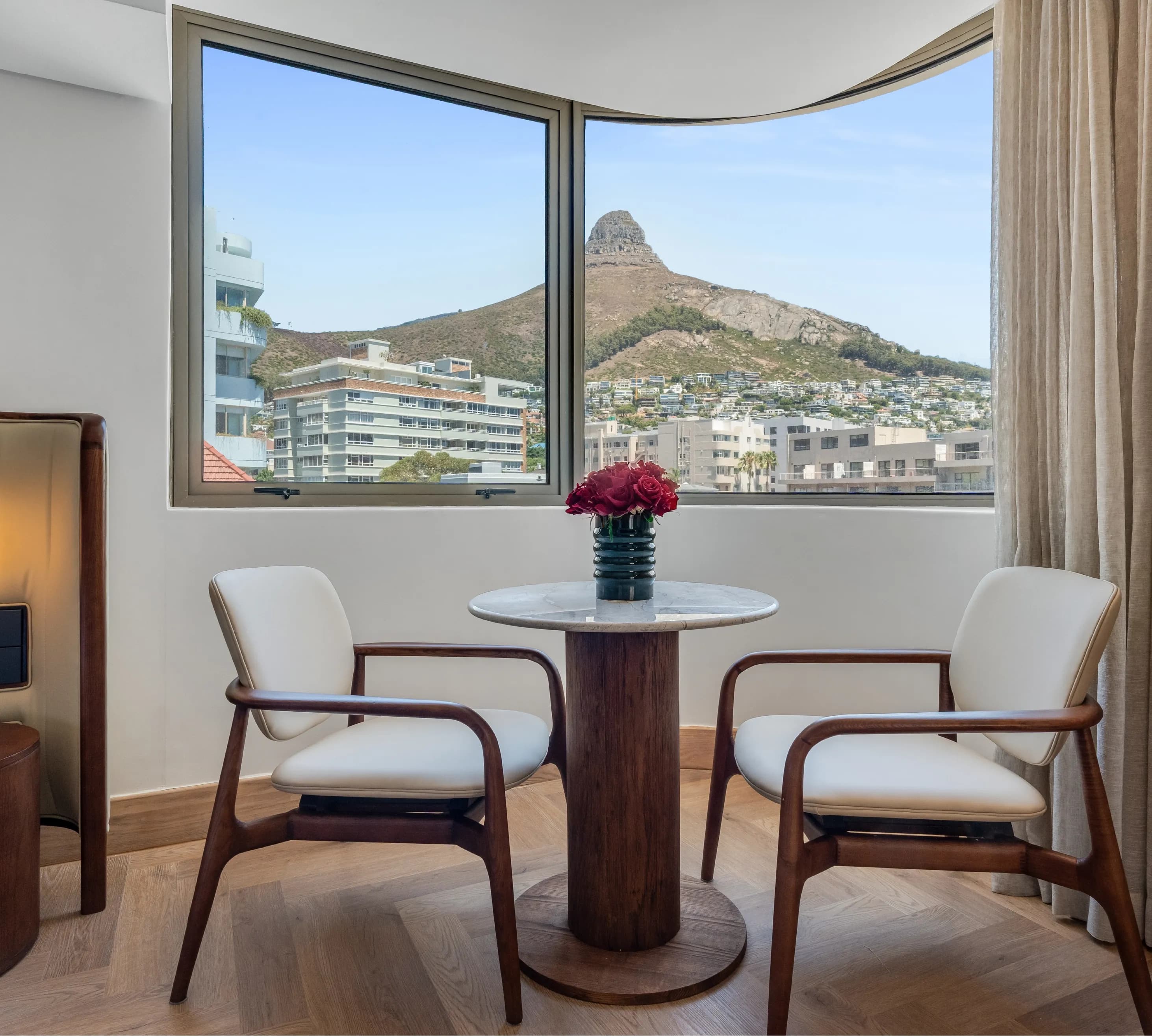 Sea-facing Suite mountain view